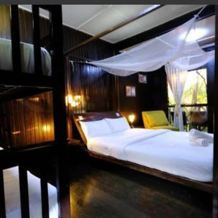Melina Beach Resort Kampung Genting Kültér fotó