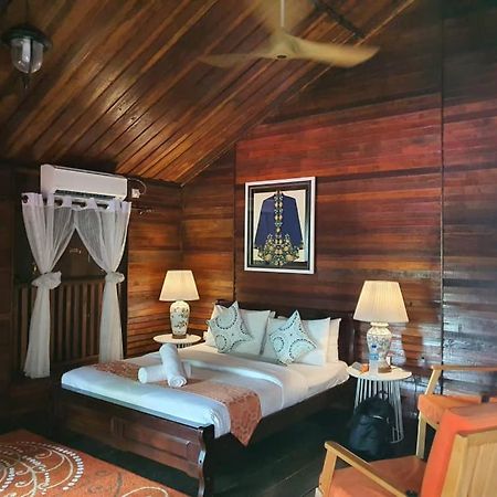 Melina Beach Resort Kampung Genting Kültér fotó