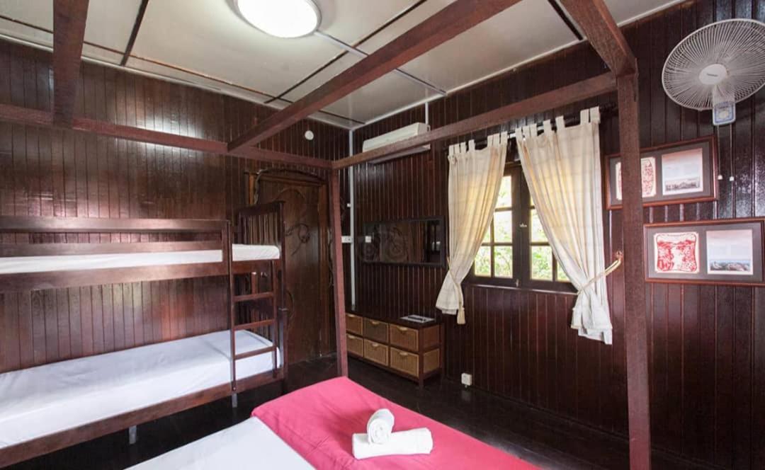Melina Beach Resort Kampung Genting Kültér fotó