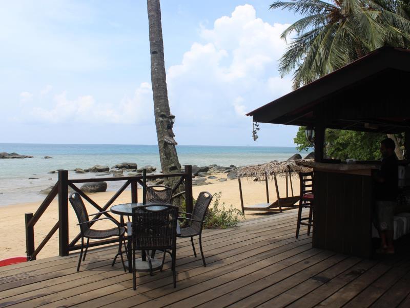 Melina Beach Resort Kampung Genting Kültér fotó