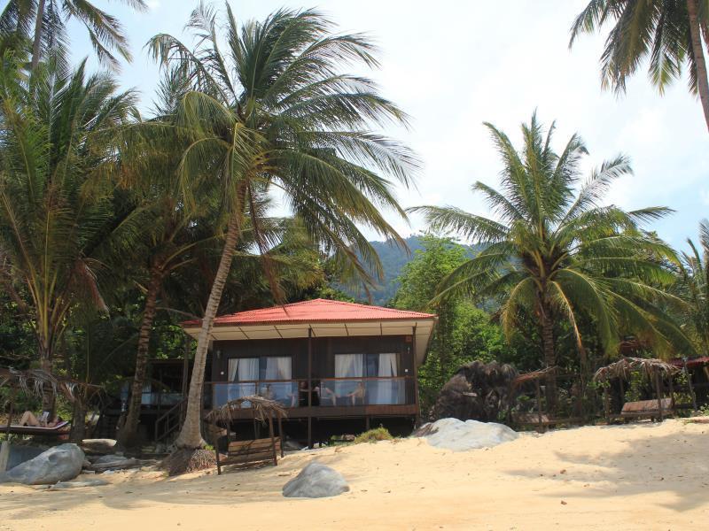 Melina Beach Resort Kampung Genting Kültér fotó