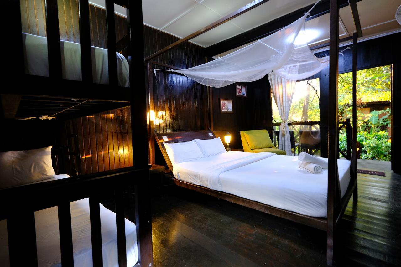 Melina Beach Resort Kampung Genting Kültér fotó