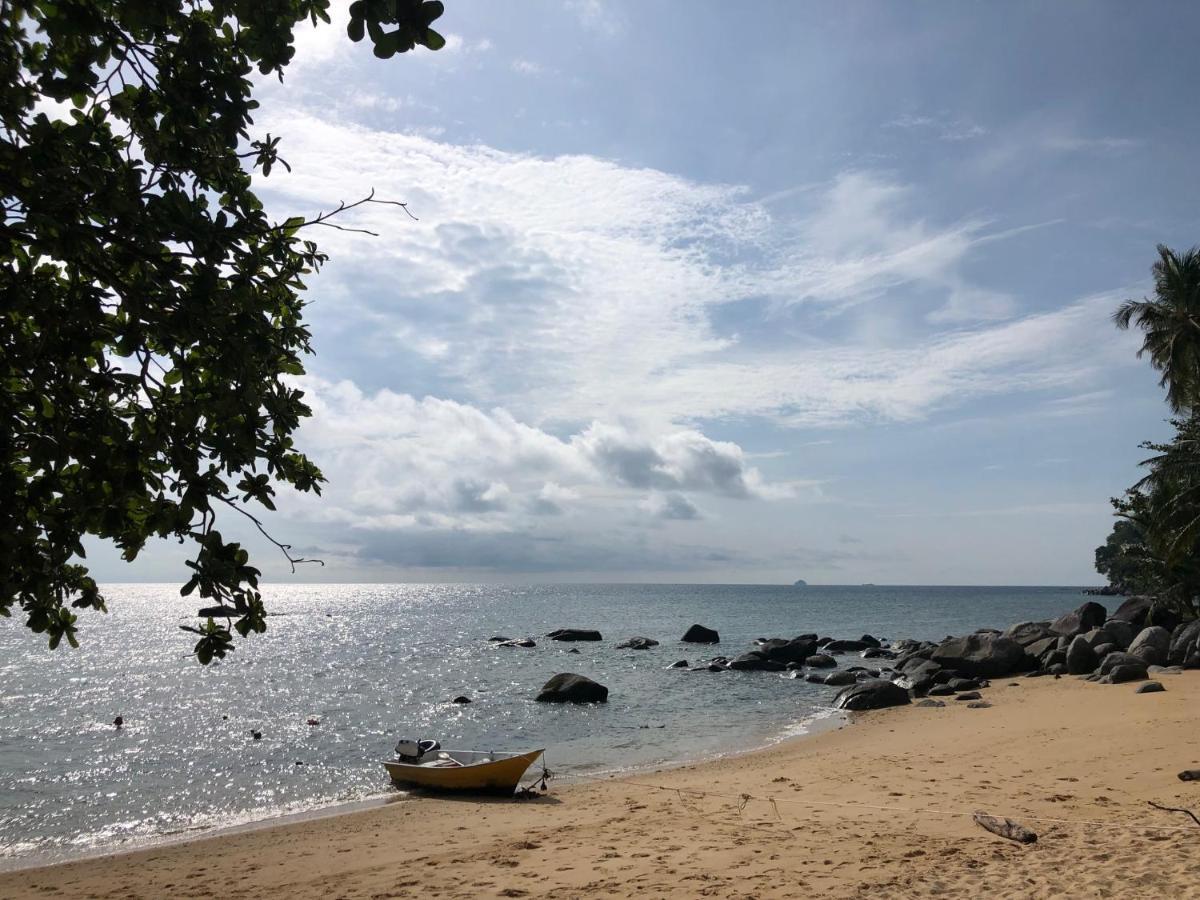Melina Beach Resort Kampung Genting Kültér fotó